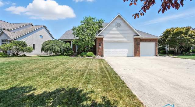 Photo of 8405 Indian Lake Dr, Findlay, OH 45840