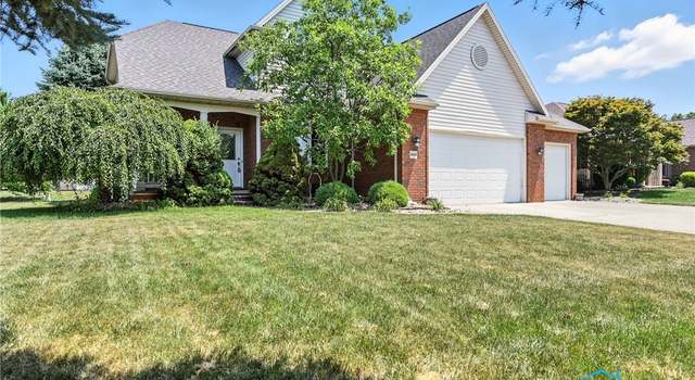 Photo of 8405 Indian Lake Dr, Findlay, OH 45840