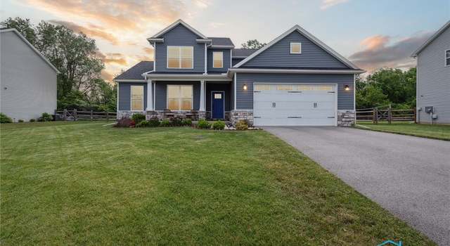 Photo of 840 Wilkshire Dr, Waterville, OH 43566