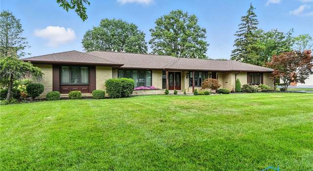 Photo of 128 Church Hill Dr, Findlay, OH 45840