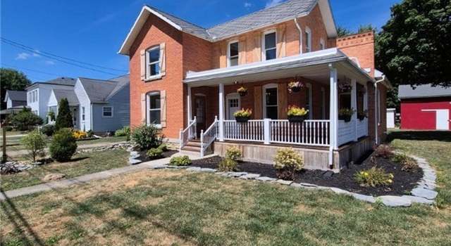 Photo of 115 E College Ave, Pemberville, OH 43450