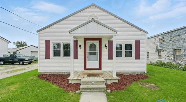 Photo of 103 E Harmon St, Oakwood, OH 45873