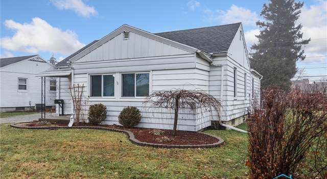 Photo of 209 E Indiana Ave, Maumee, OH 43537