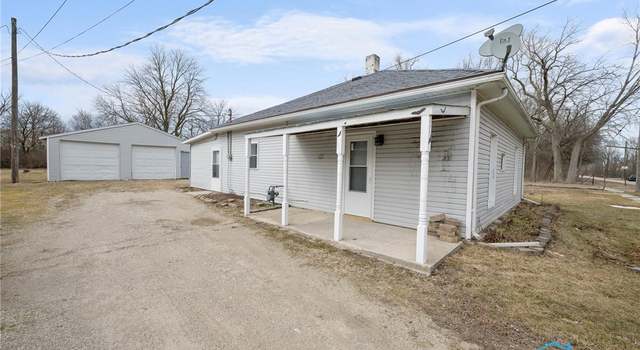 Photo of 355 Fifth St, Clay Center, OH 43408
