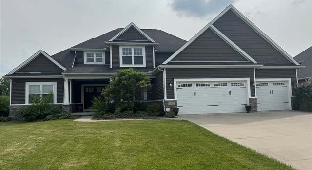 Photo of 2369 Goldenrod Ln, Perrysburg, OH 43551