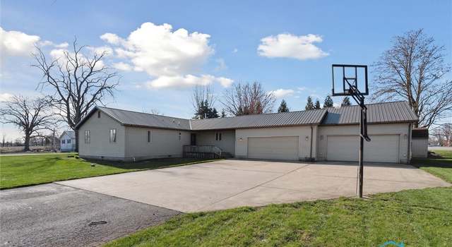 Photo of 106 Saint Clair St, Continental, OH 45831