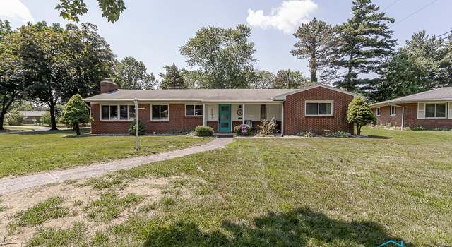 Photo of 4043 Rose Garden Dr, Toledo, OH 43623