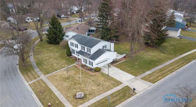Photo of 5543 Wadsworth Dr, Sylvania, OH 43560