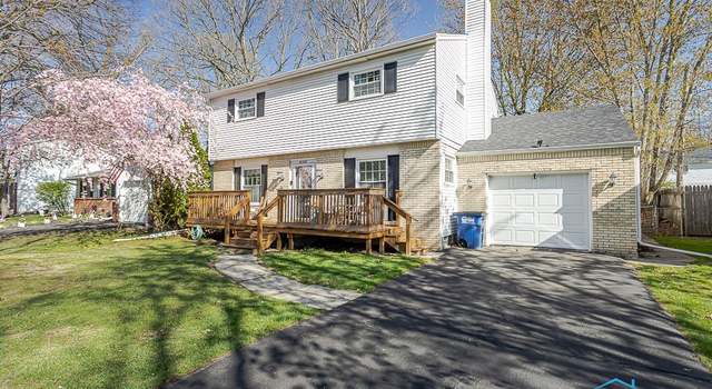 Photo of 4128 Oak Crest Rd, Toledo, OH 43623