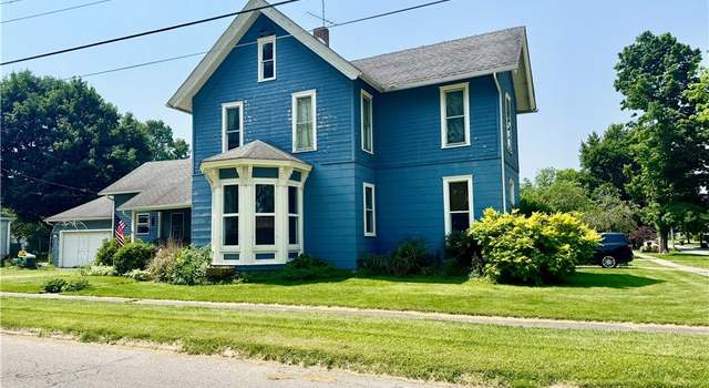 Photo of 121 Columbus St, Hicksville, OH 43526