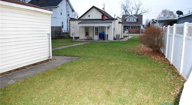 Photo of 103 Guy St, Walbridge, OH 43465