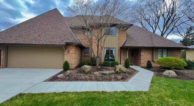 Photo of 739 Riverside Dr, Woodville, OH 43469
