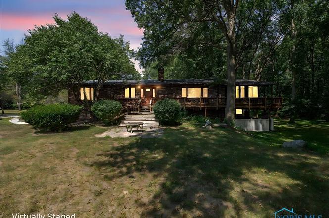 2030 E County Rd - Photo 2 of 50 2030 E County Rd