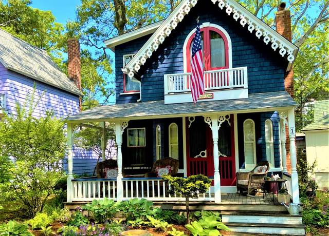 Property at 1 Cottage Park, Oak Bluffs, MA 02557, 3 beds, 2.5 baths