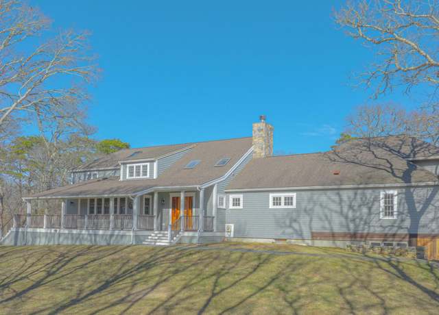 Property at 63 Bayes Hill Rd Rd, Oak Bluffs, MA 02557, 4 beds, 4 baths