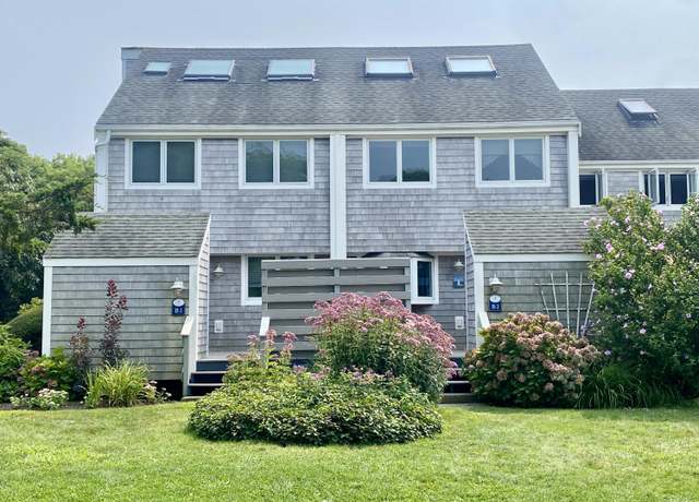 Property at 467 Katama Rd Unit B2, Edgartown, MA 02539, 3 beds, 2.5 baths