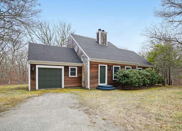 Property at 19 S Vine Ln, West Tisbury, MA 02575, 3 beds, 2 baths