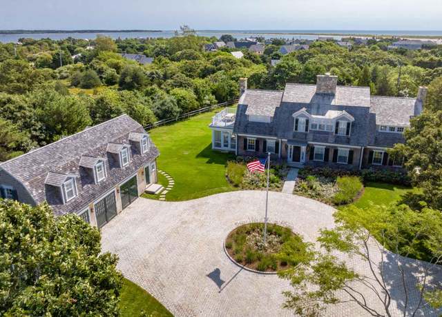 Property at 24 Katama Bay View Rd, Edgartown, MA 02539, 3 beds, 4 baths