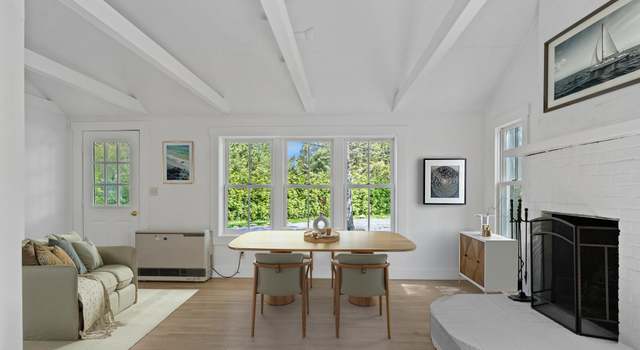 Photo of 130 Wing Rd, Oak Bluffs, MA 02557