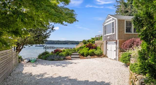 Photo of 61 Hines Point Rd, Vineyard Haven, MA 02568