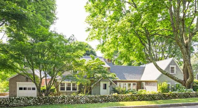 Photo of 21 William St, Vineyard Haven, MA 02568