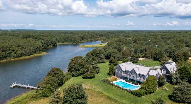 Photo of 81 Oyster Pond Rd, Edgartown, MA 02539