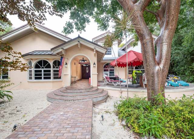 Property at 95490 Overseas Hwy, Key Largo, FL 33037, 4 beds, 4 baths
