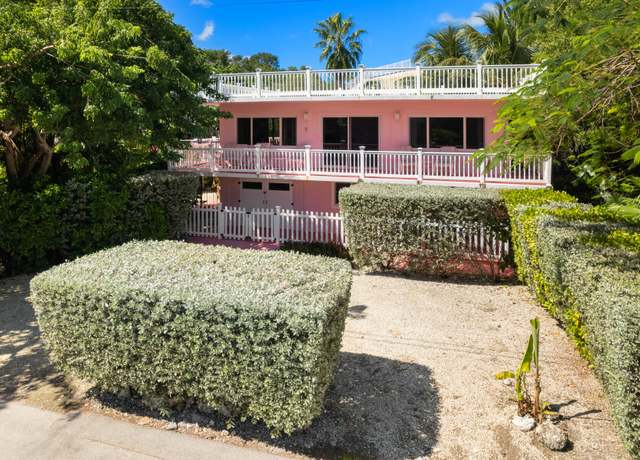 Property at 192 E Ridge Rd, Plantation Key, FL 33036, 3 beds, 2 baths