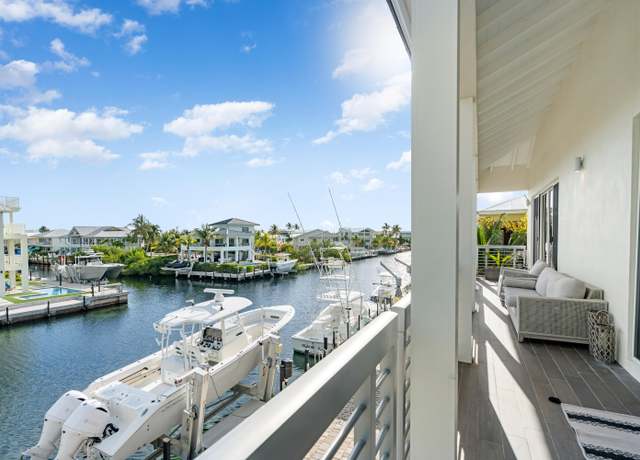 Property at 96 W Plaza Del Sol, Lower Matecumbe, FL 33036, 4 beds, 4 baths