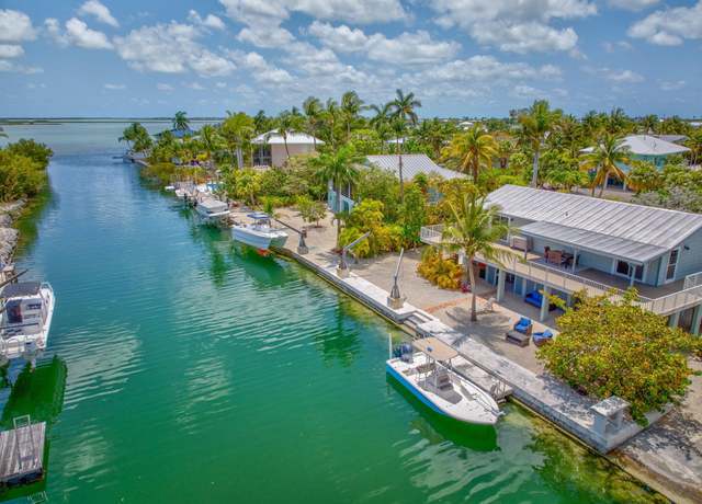 Property at 17126 W Wahoo Ln, Sugarloaf Key, FL 33042, 3 beds, 2 baths