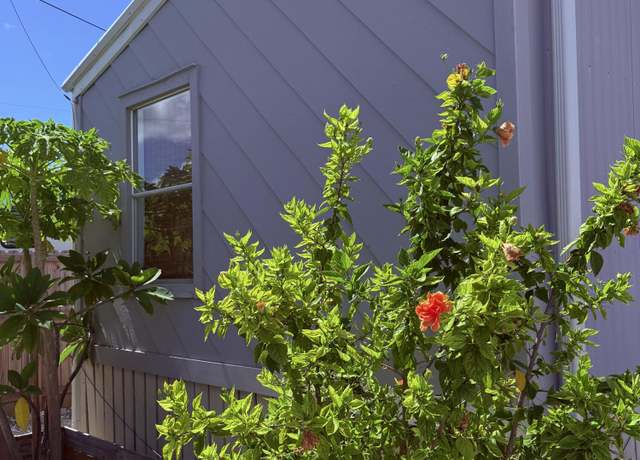 Property at 27960 Porgie, Little Torch Key, FL 33042, 3 beds, 1 bath