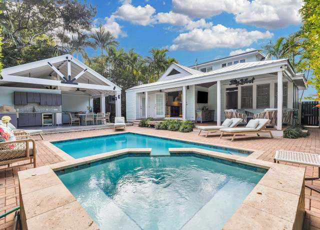 Property at 715 Frances St, Key West, FL 33040, 3 beds, 3.5 baths