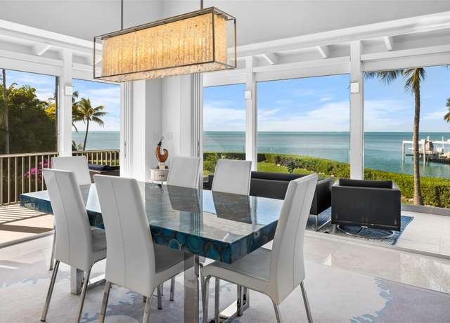 Property at 165 Bayview Dr, Lower Matecumbe, FL 33036, 6 beds, 4 baths