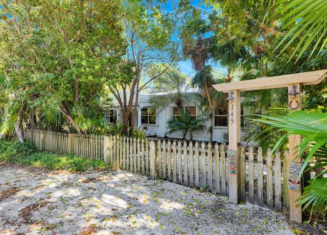 Property at 145 Plantation Blvd, Plantation Key, FL 33036, 3 beds, 2.5 baths