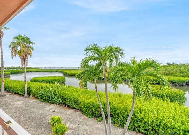 Property at 9860 Leeward Ave, Key Largo, FL 33037, 2 beds, 2 baths