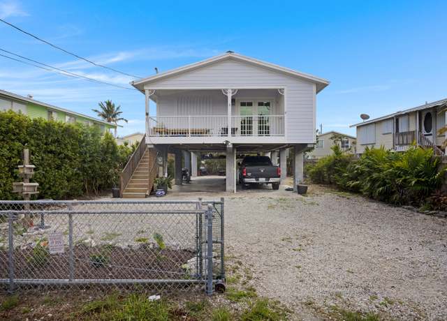 Property at 31142 Avenue I, Big Pine Key, FL 33043, 3 beds, 2 baths