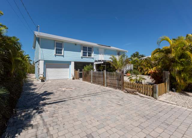 Property at 17245 Jamaica Ln, Sugarloaf Key, FL 33042, 3 beds, 2 baths