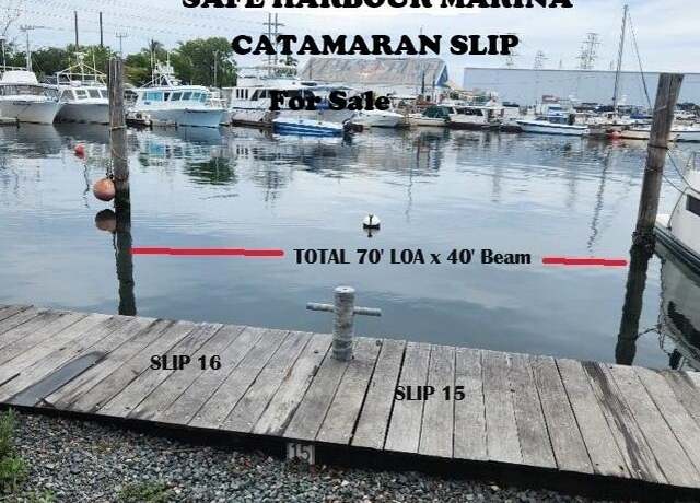 Property at 6810 Front St Unit Parcel 11, Slip 15,16,17, Stock Island, FL 33040