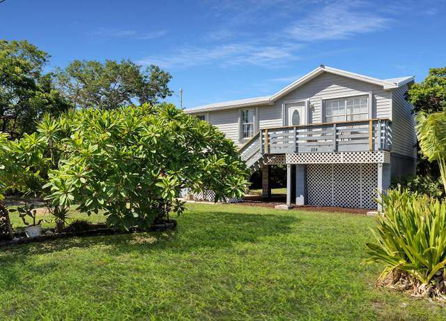 Property at 254 Orange Ave, Marathon, FL 33050, 3 beds, 1 bath