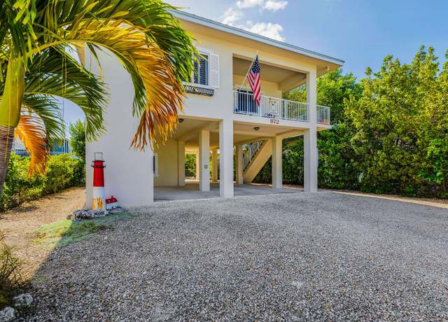 Property at 872 La Paloma Rd, Key Largo, FL 33037, 3 beds, 2 baths