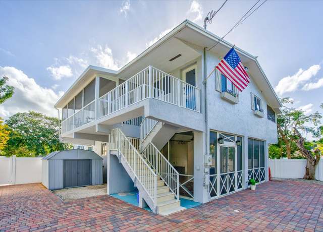Property at 15 Garden Cove Dr, Key Largo, FL 33037, 3 beds, 2 baths
