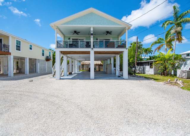 Property at 31256 Avenue H, Big Pine Key, FL 33043, 3 beds, 2 baths