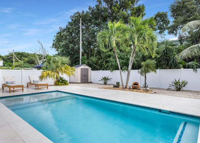 Property at 109 Marina Ave, Key Largo, FL 33037, 3 beds, 2.5 baths