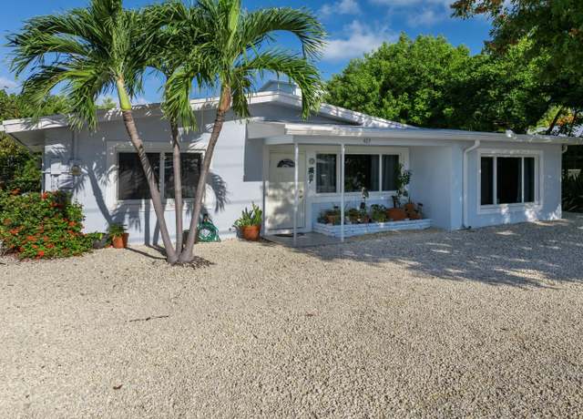 Property at 423 80th St, Marathon, FL 33050, 4 beds, 2 baths