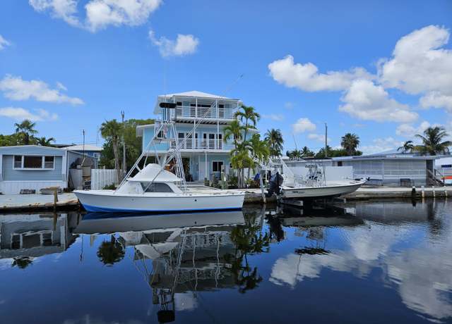 Property at 415 Big Pine Rd, Key Largo, FL 33037, 3 beds, 2 baths