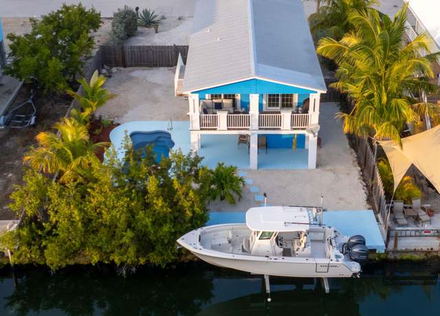 Property at 27350 Barbados Ln, Ramrod Key, FL 33042, 3 beds, 2 baths