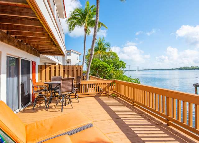 Property at 32 Hilton Haven Rd #9, Key West, FL 33040, 2 beds, 2.5 baths