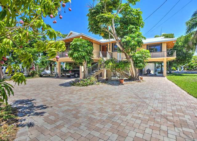 Property at 22865 Redfish Ln, Cudjoe Key, FL 33042, 3 beds, 2 baths