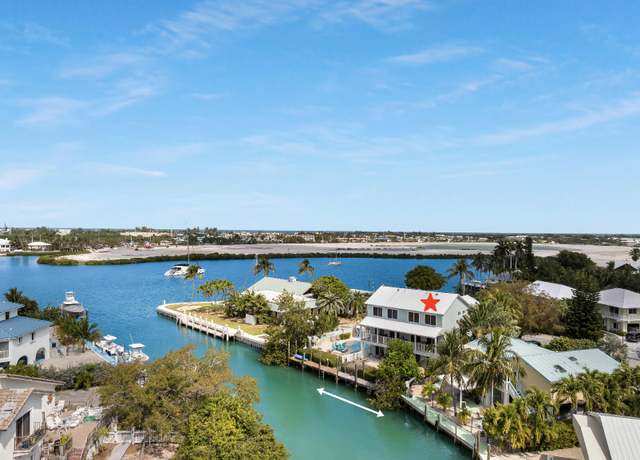 Property at 293 N Anglers Dr, Marathon, FL 33050, 3 beds, 2.5 baths