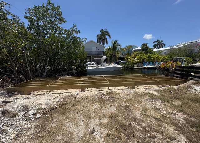 Property at 622 Diane Ave, Little Torch Key, FL 33042, 3 beds, 2 baths